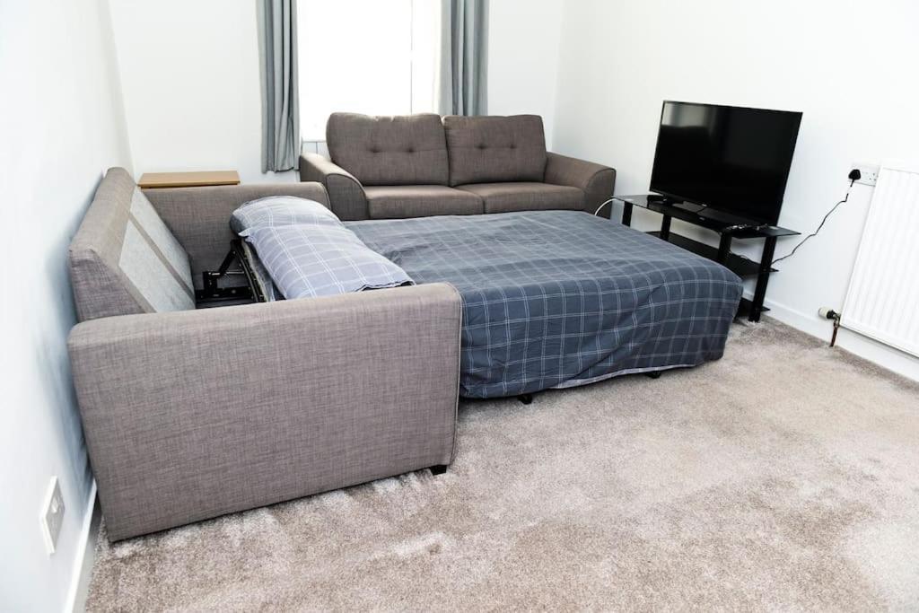Central 2-Bedroom Bunglow With Double Sofa Bed 카누스티 외부 사진